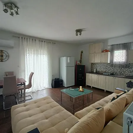 Rivet's House Ferienhaus Zagora